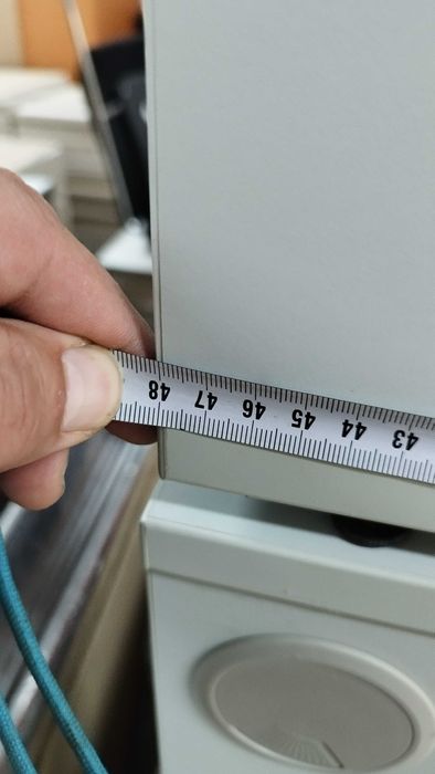 Офис шкаф с две чекмеджета и изтеглящ се рафт 46/48/70см