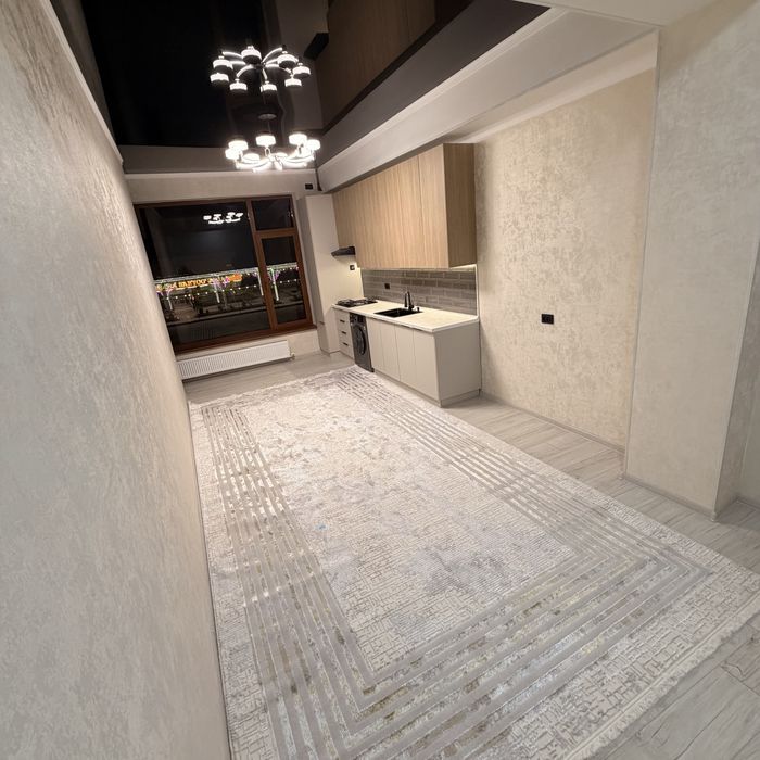 Бухара ситида 2 хоналик срочно сотилади