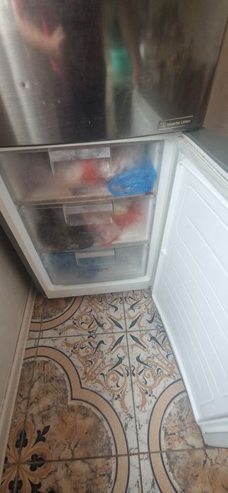 Холодильник,  в идальном состоянии