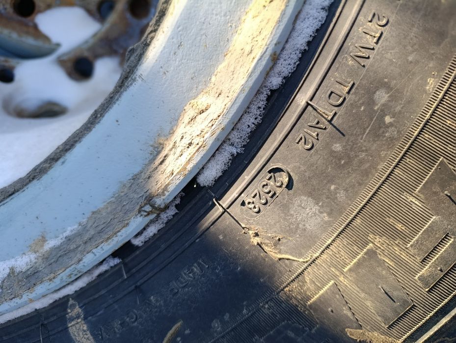 12.00 R20 диски с шинами