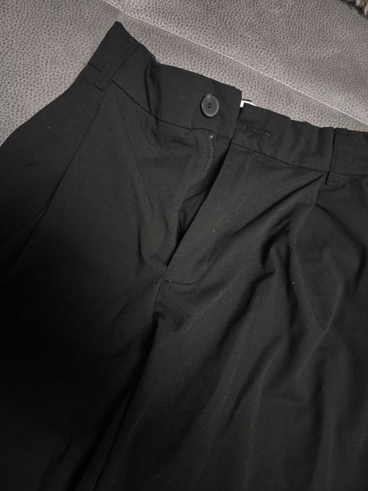 Официален черен панталон от Zara
