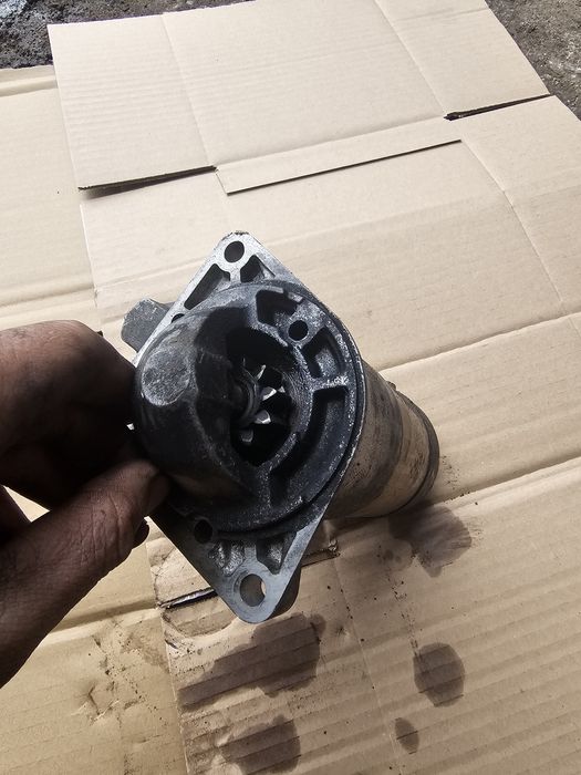 Electromotor opel zafira b astra h 1.9 cdti