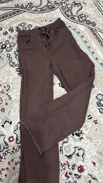 продам платье и джинсы