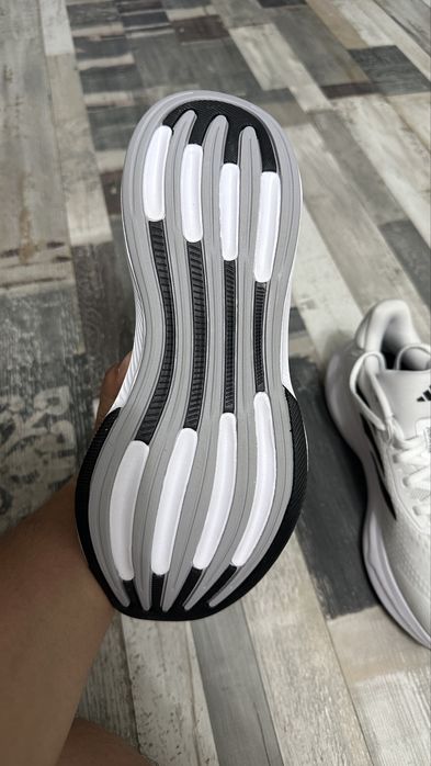 Adidas response super