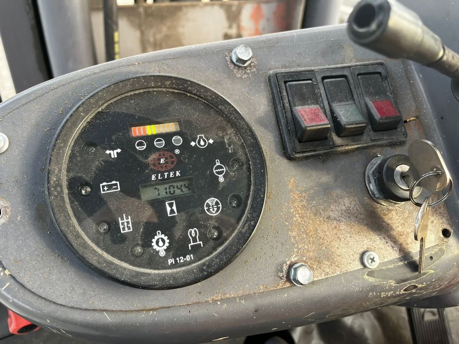 Stivuitor Hercu (Balcancar) 3.5 to. triplex