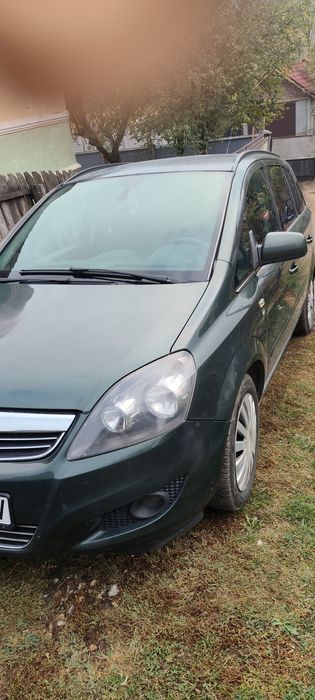 Auto Opel Zafira