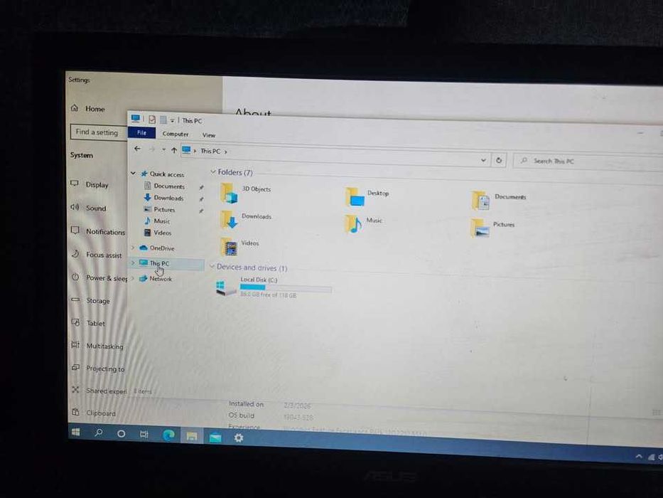 MiniPC cu monitor - ideal pentru office
