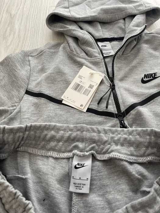 Trening Nike Tech Gri l Barbati