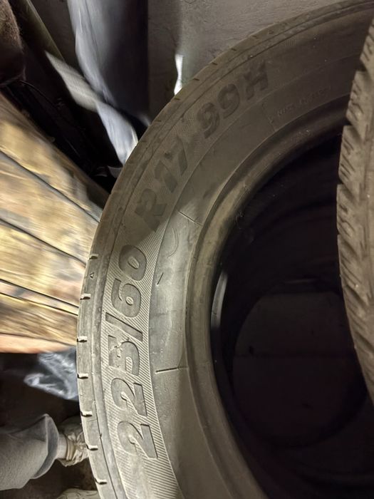 продам шины 225/60 R17 99H
