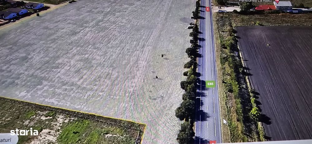 Teren intravilan de vânzare Focsani, 33000 mp