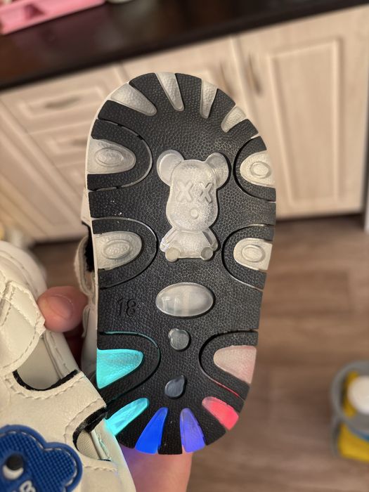 Сандалики для малышей