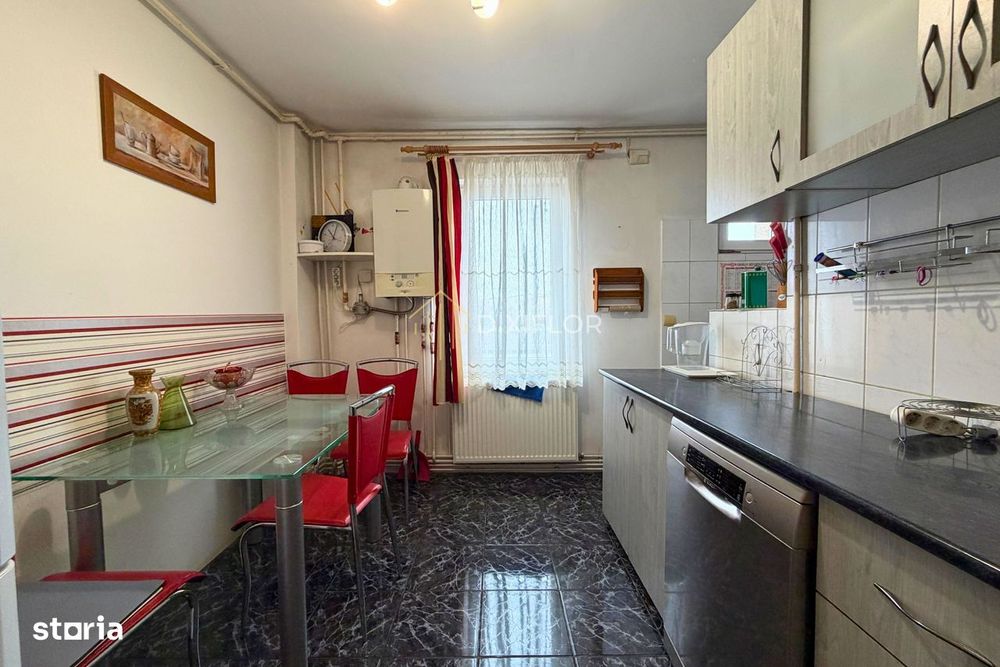 Apartament cu 3 camere | Unirii | 123.000 euro