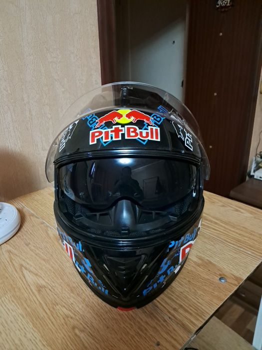 Продам мото шлем