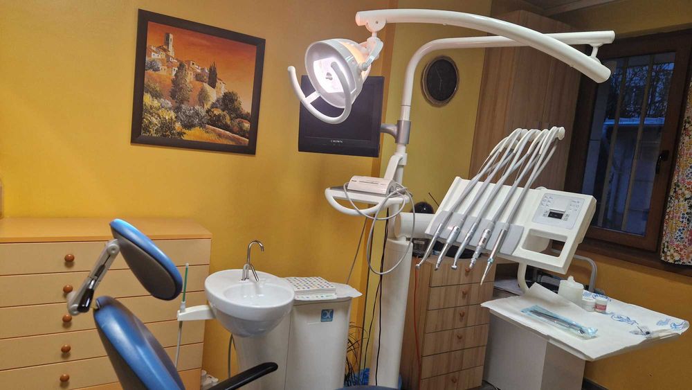 Стоматологичен юнит