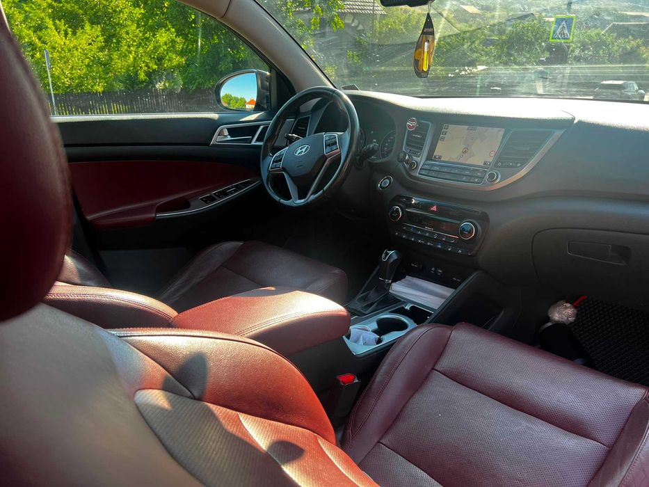 Hyundai Tucson Luxury Edition / Full / Panorama / 4x4/ Interior deosebit Piele visinie