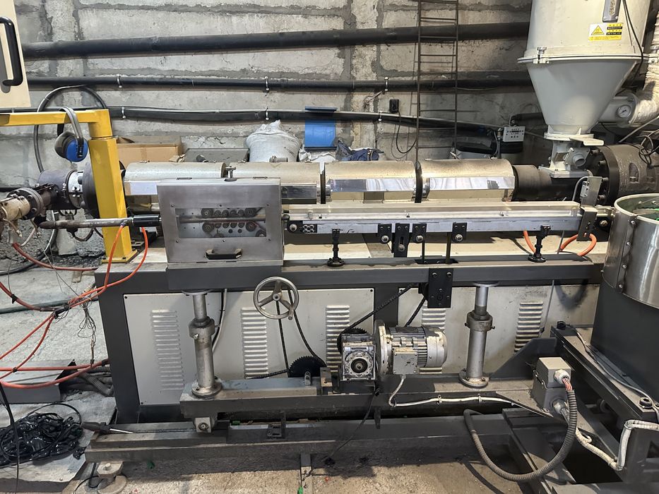 Оборудване за производство на маркучи за капково напояване