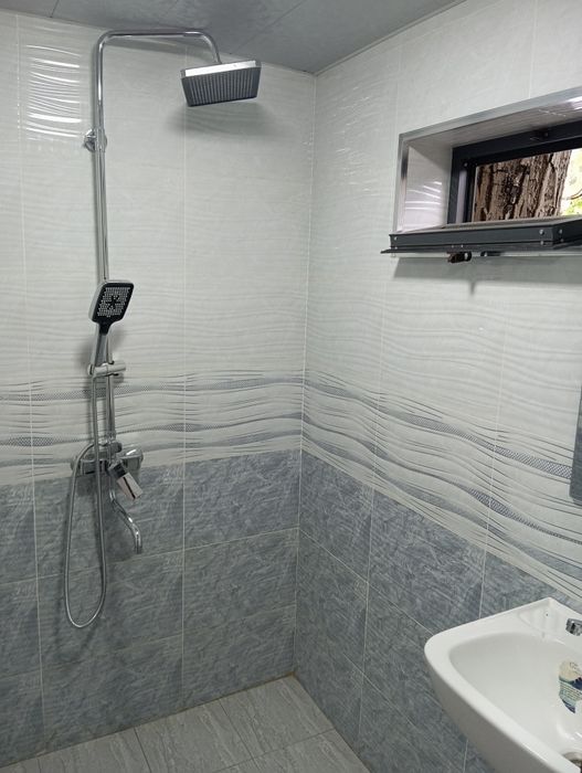 Oq toshda dacha oilaviy dacha ijaraga beriladi