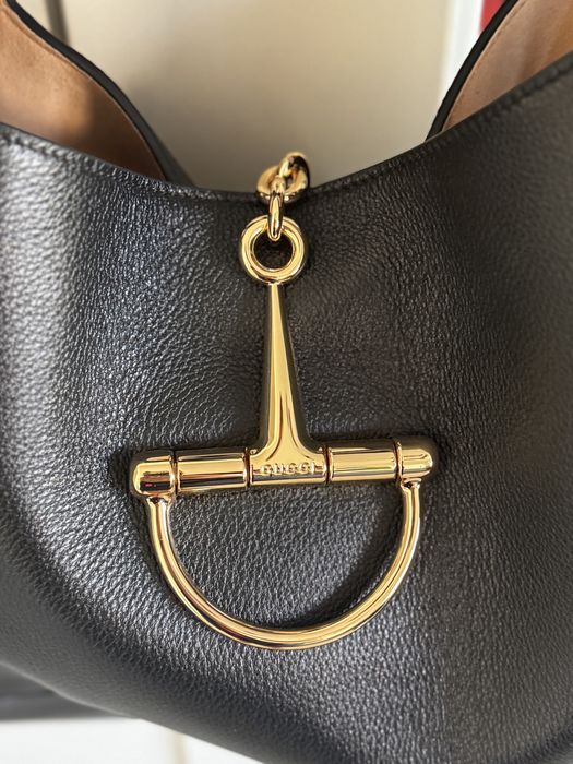 Geanta Gucci softbit cu eticheta