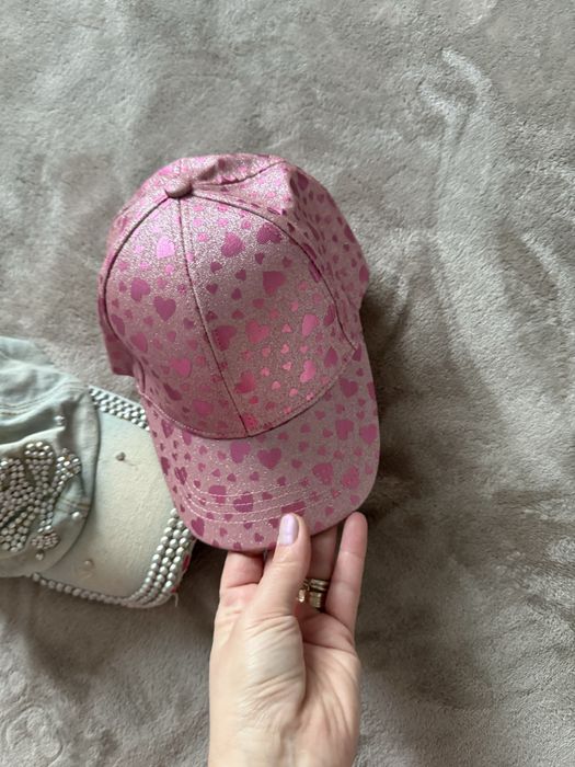 Sepci de vara,pret pentru ambele