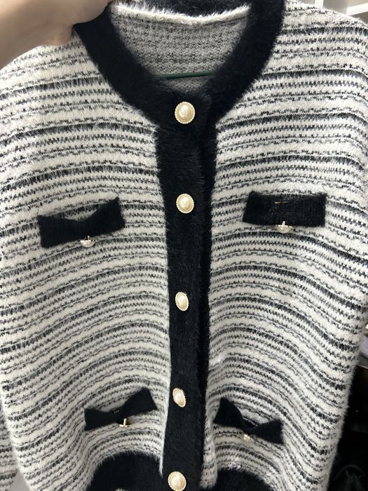 Кардиганы почти новые