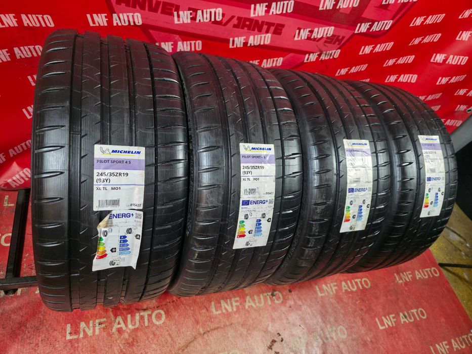 Anvelope VARA - 245/35/19 - MICHELIN PS 4S - NOI - DOT 2021 !