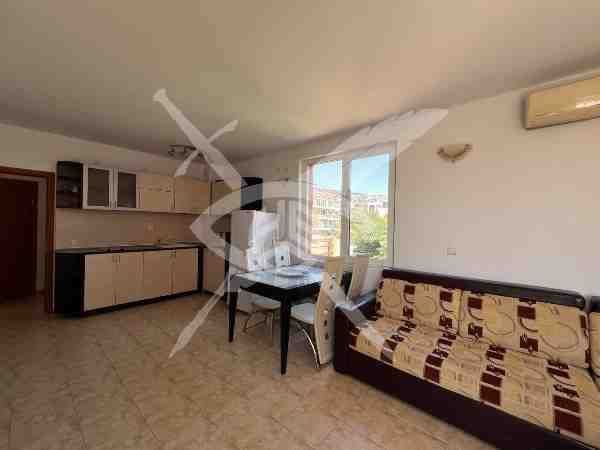 Продава се Тристаен апартамент в Свети Влас - 92 кв.м за 737 €/кв.м - Снимка #1