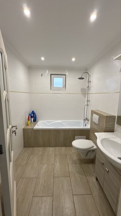 Casa de Vanzare, 250mp teren, 110 construiti.