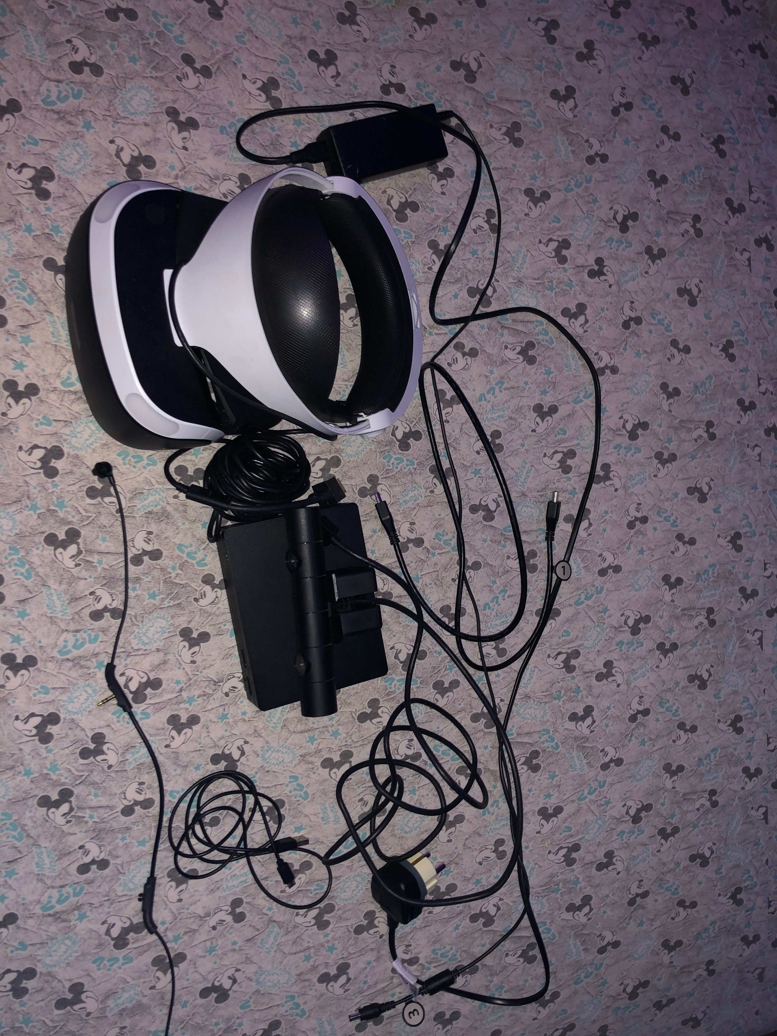 Consola PSVR Pro suport controller cadou. Focsani OLX.ro