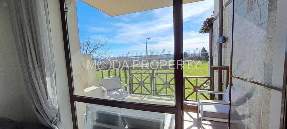 Двуетажна къща в Кошарица – напълно обновена и готова за нанасяне!