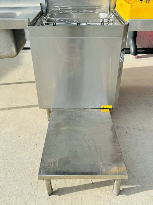 Професионална Конзолна Съдомиялна Electrolux.Линия