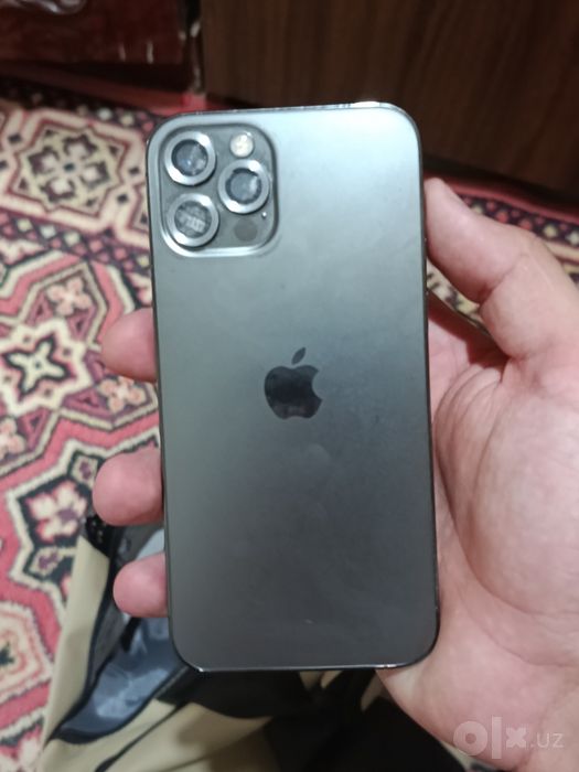 iPhone12 pro срочно продаеотся