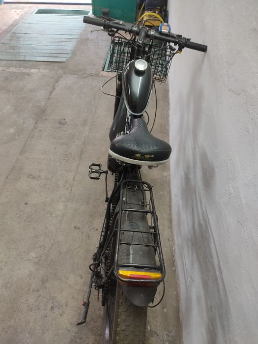 Продам веломопед в отличном состоянии.