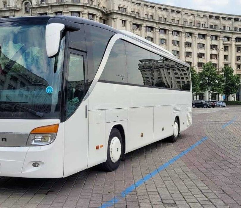 Transport persoane, inchirieri microbuze si autocare (7 loc-55 loc)