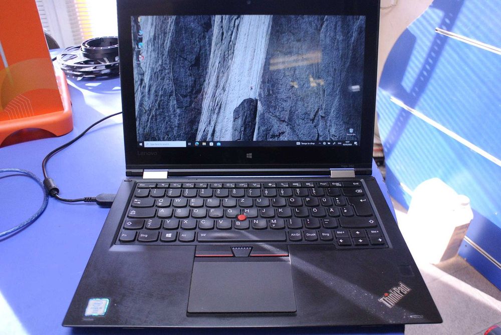 Lenovo Yoga 260 i5-6300U 8GB 256GB SSD ТЪЧ