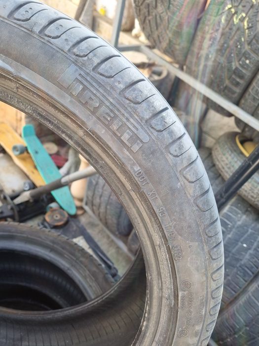 Pirelli 245 40 19