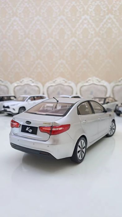 Kia Rio Коллекционная модель 1:18