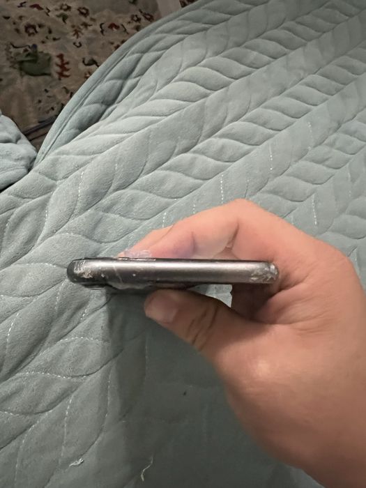 iphone 11 64 гб заблокированныи
