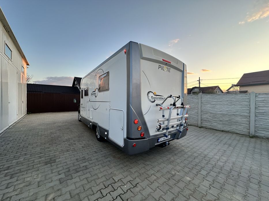 Autorulota Renault Master ( nu camper van)