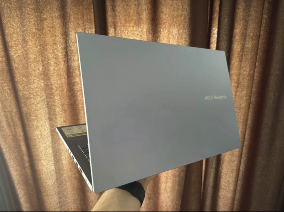 Laptop Asus VivoBook