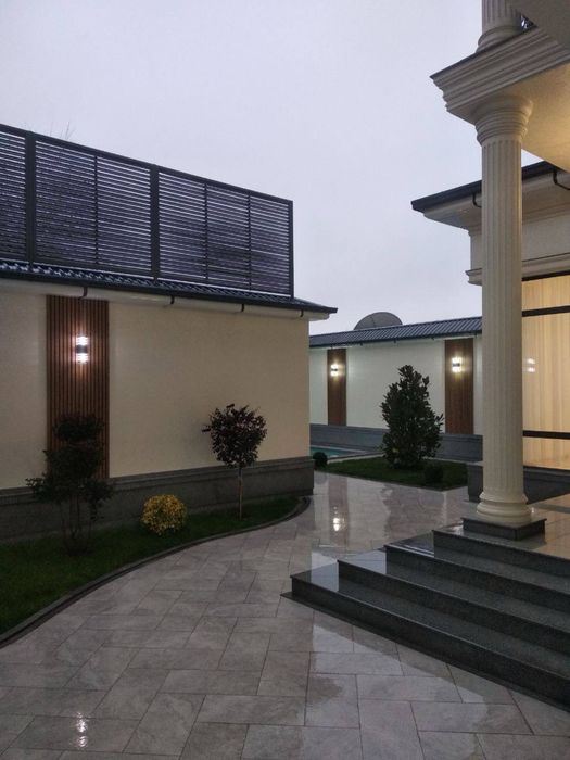 Центр Луначарского евро дом 4соток 650кв.м 4уровней 6комнат срочно