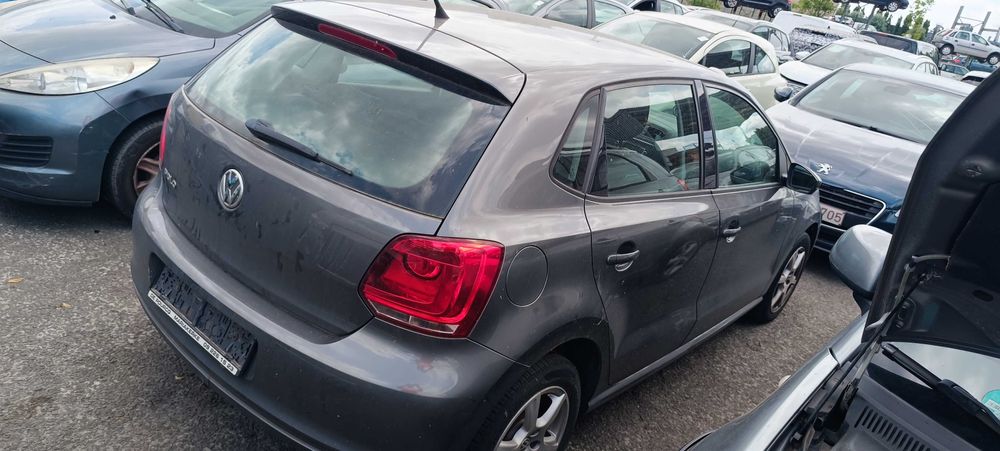 Volkswagen Polo 1.2i 2009-2014г. на части