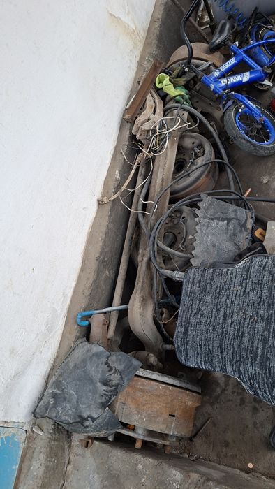 Исузу автобус запчаслари сотилади