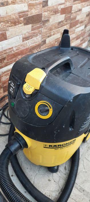 Прахосмукачка Karcher  nt 35/1 eco Контакт Сухо Мокро Строителство