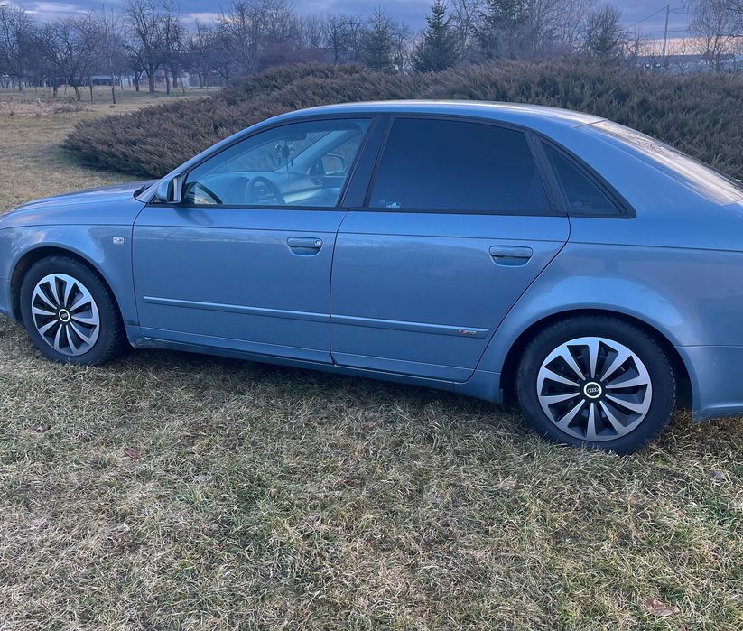 Se vinde Audi A4 S Line