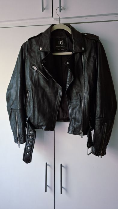 Geaca Zara XS piele