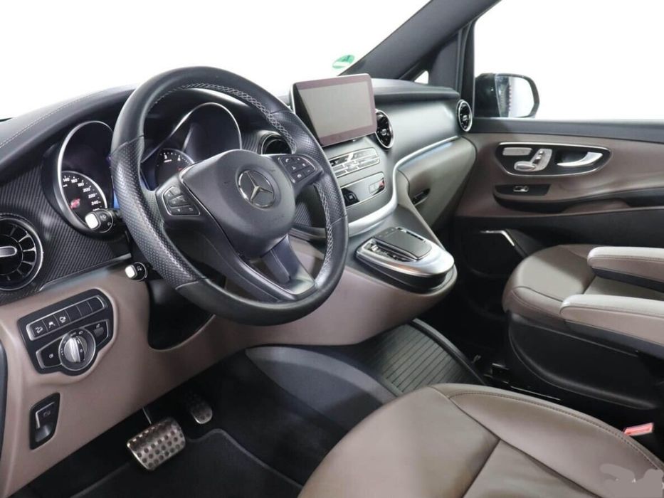 Explore Uzbekistan’s historical cities in comfort with our minivans