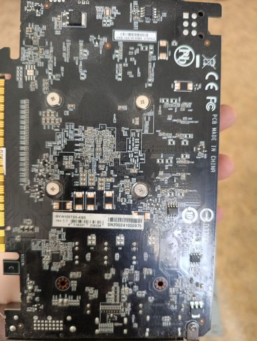 Продам видеокарту 1050ti