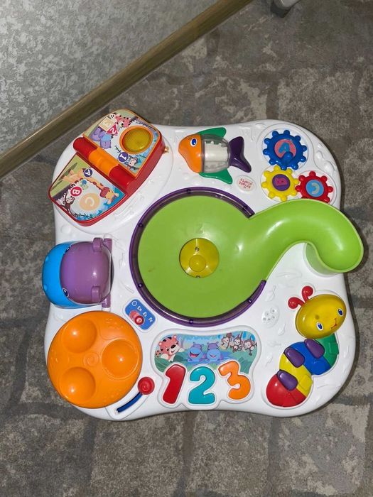 Музыкальный столик