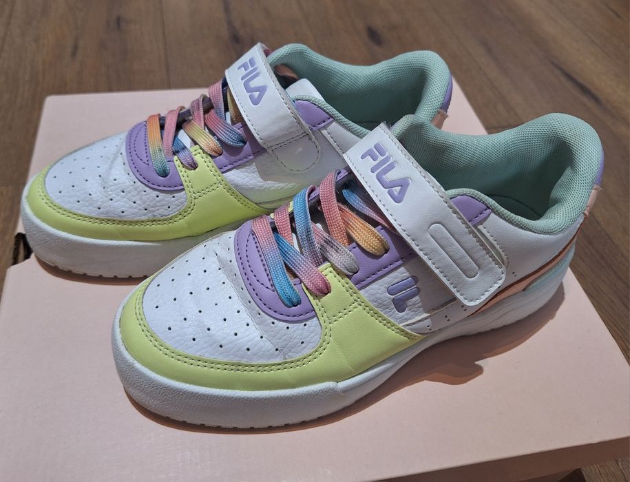 Adidasi dama FILA 36
