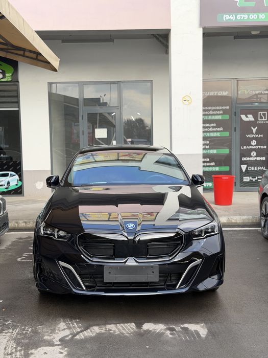 Bmw i5 35L Dop option i5